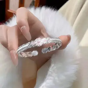 "Hua Mian Wu" Silver Floral Enamel Cuff Bracelet - A Whisper of Elegance in Every Petal