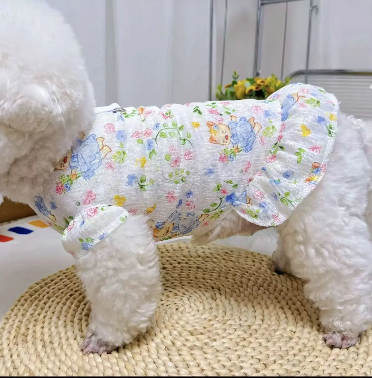Lightweight Breathable Summer Dog Dog Dog Dress，pet Thin Clothes