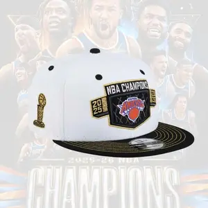 New York Knicks 2T NBA TEAM-BASIC Snapback Hat by New Era Unisex Streetwear Hats Collector Style Headwear for Baseball and Urban Fashion Lovers
