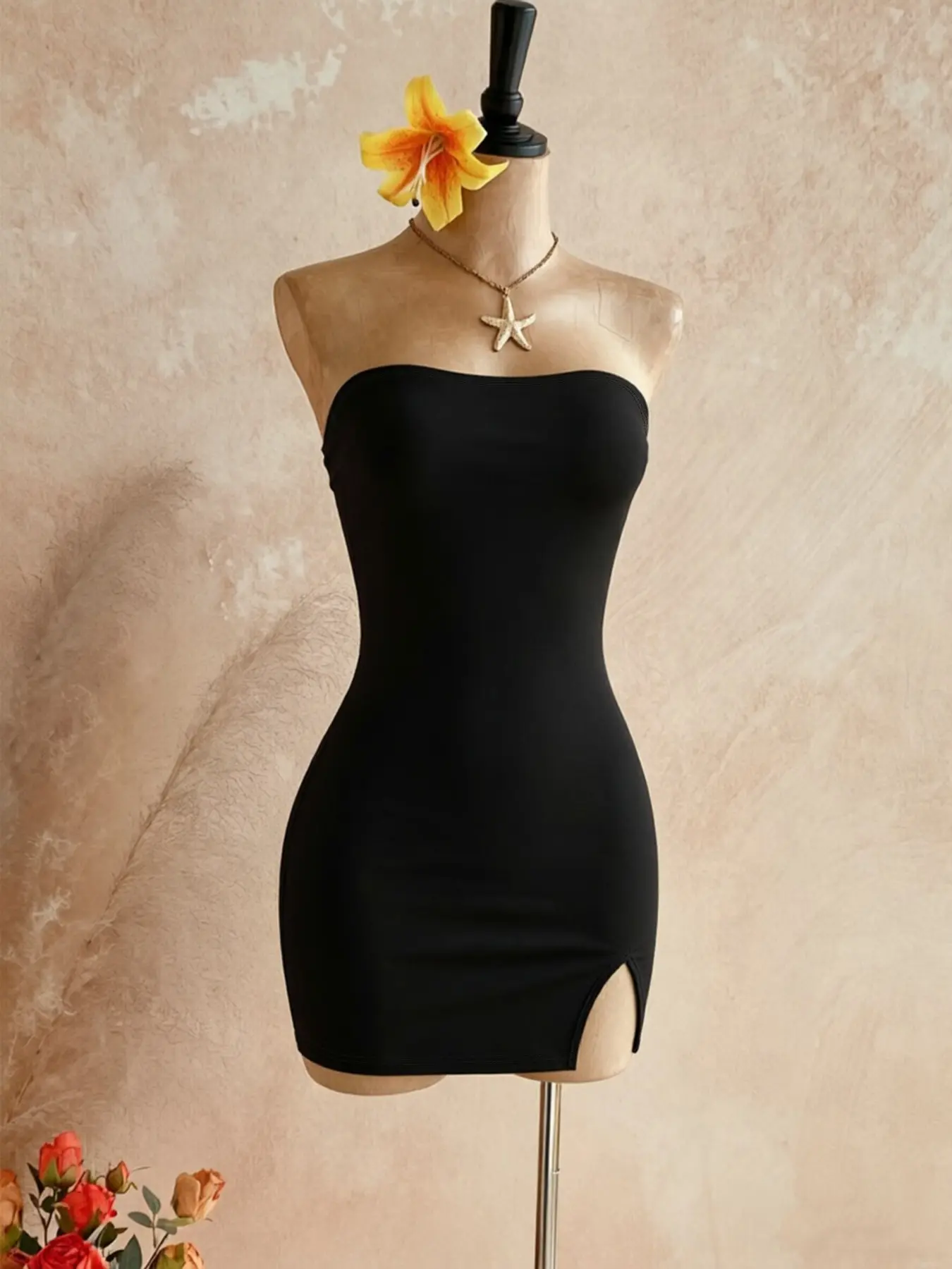 Women's Strapless Bodycon Dress, Solid Color Sleeveless Top Skirt, Slim Fit Side Split Chic Party Club Short Dress, Formal Wear, Elegant Evening Wear, Elegance