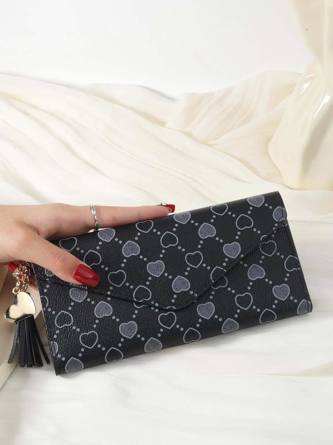 Women's All over Print Long Wallet with Tassel & Heart Decor, Elegant All over Print Pu Leather Zipper Wallet for Daily Used