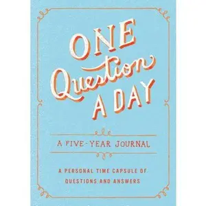 One Question a Day: A Five-Year Journal -- Aimee Chase, Paperback