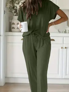 Plus Size Women's Solid Color Loungewear Set, Casual Comfortable Breathable Round Neck Short Sleeve T-shirt & Trousers PJ Set, Women's Sleepwear for All Seasons, Soft Casual Pajamas