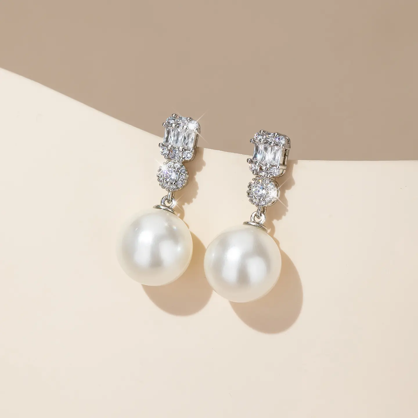 Timeless Pearl Studs - Define Your Iconic Elegance! Premium White Pearl with 925 Silver Setting, Hypoallergenic Luxury for Women. The Unforgettable Gift Ready to Unbox Joy!