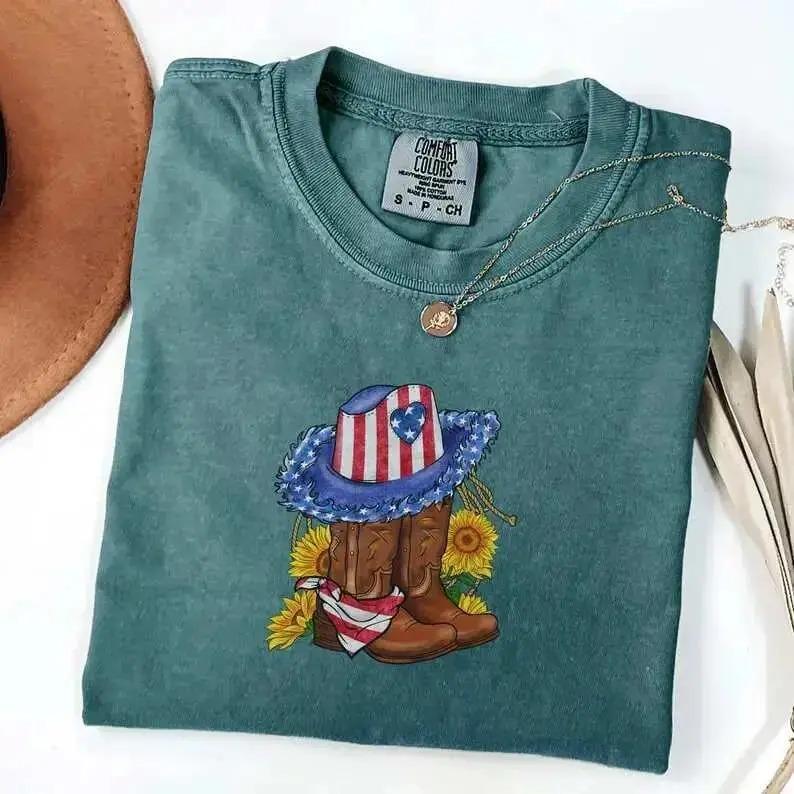 Comfort Colors Cowgirl Boots July 4th T-Shirt, Patriotic USA Western Graphic Tee for Women, Independence Day Cowboy Style Shirt