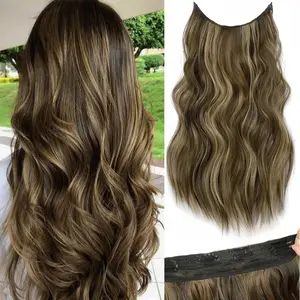 Plodon hair extension, 1 piece, 4-clip style, long curly hair, smooth, natural, and not overly dramatic. A versatile hair extension suitable for everyday wear and commuting.