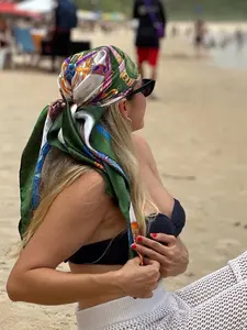 Women's Geometric Pattern Satin Square Scarf, Fashionable Outdoor Headband/hairband, Valentine's Day Gift, Elegant Bandana, Hair Band, Outdoor Ready, Versatile Usage