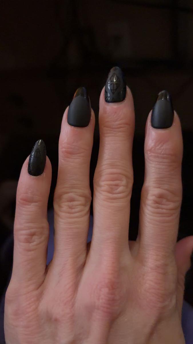 Item: Deathly Hallows