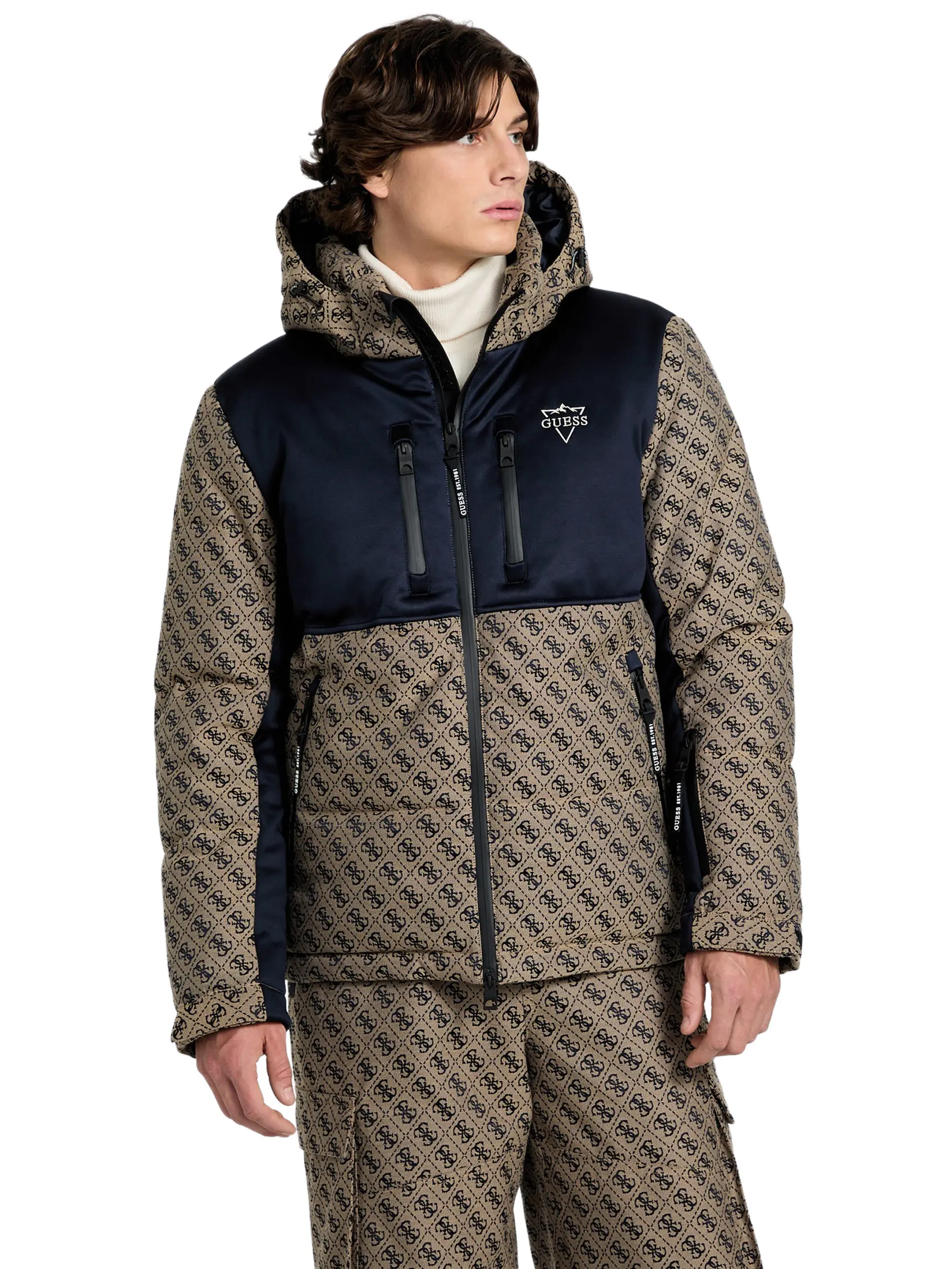 GUESS Male 4G logo ski jacket