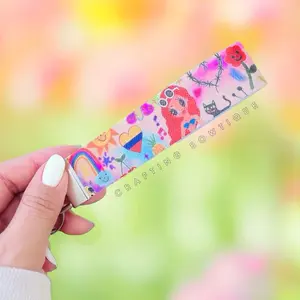 Mañana será bonito wristlet key holder