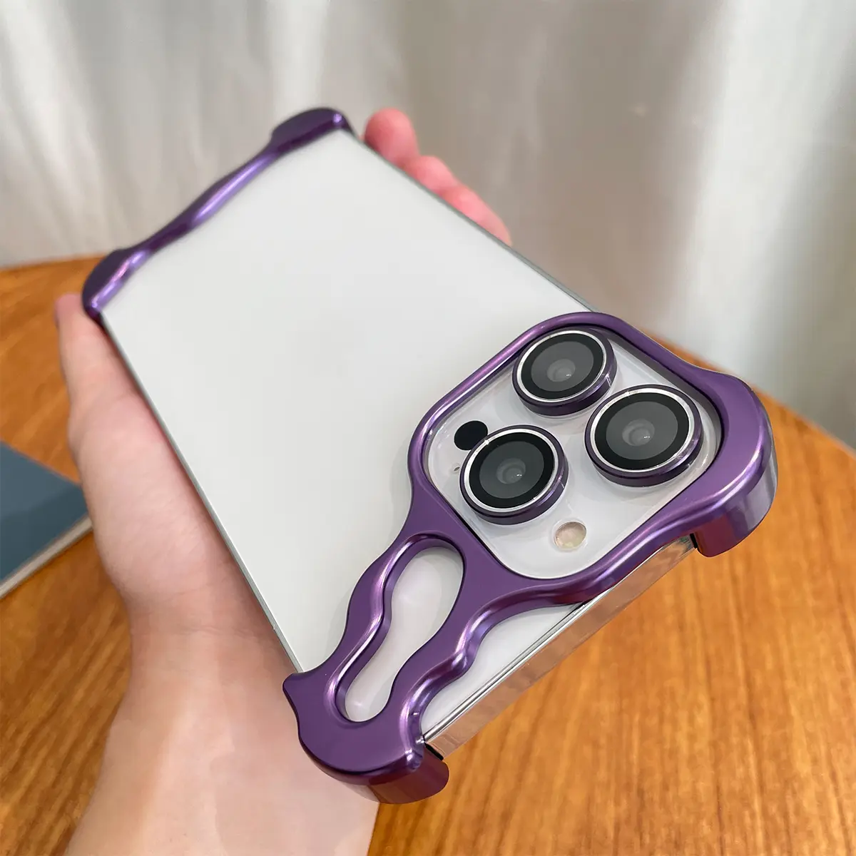 Metal special-shaped true edgeless case for iPhone 13 -15 black set (lens sticker + alcohol bag + extra set of glue + packaging box)