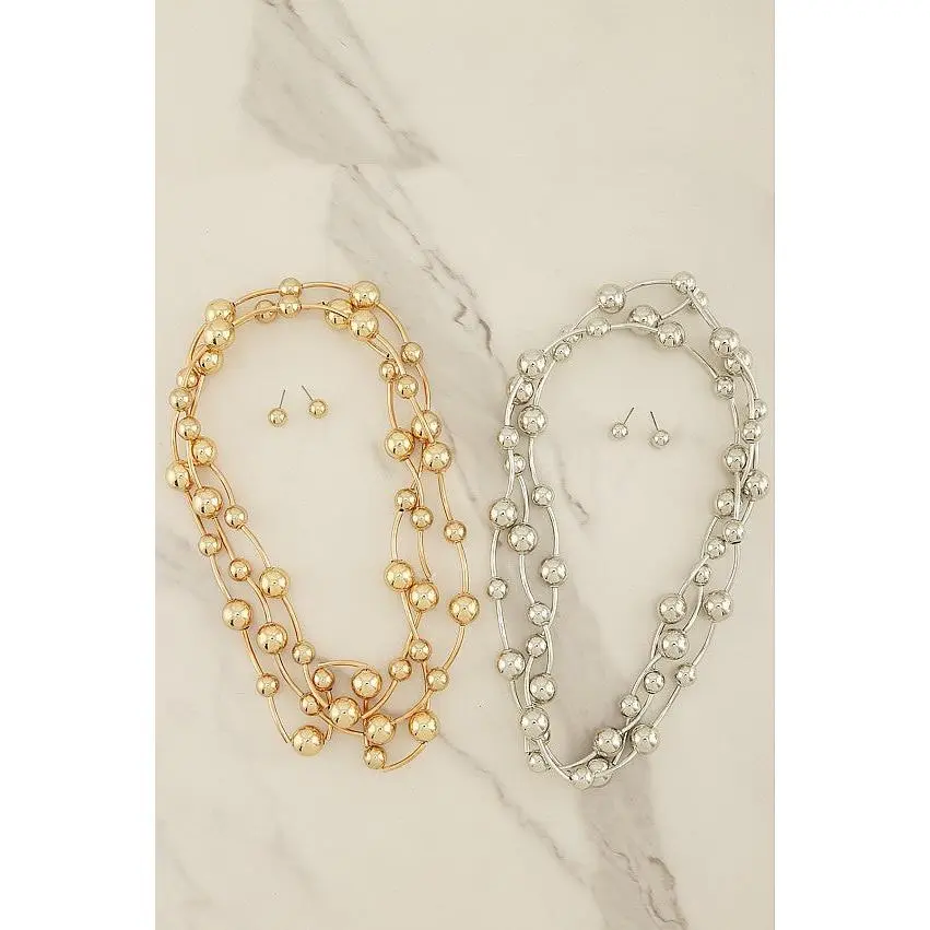 She Pop’n Beaded Necklace and Bracelet Bundle.
