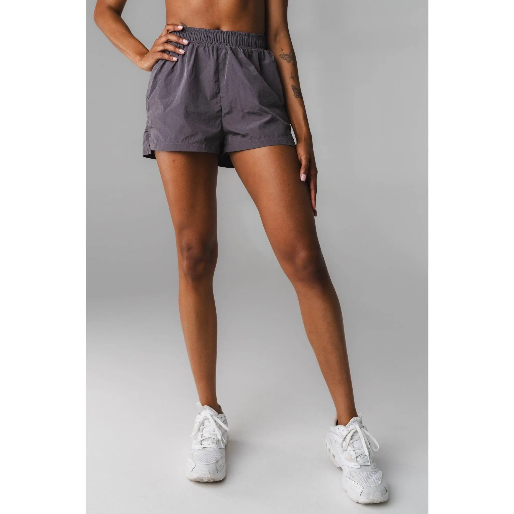 Vitality Surface Run Short - Concrete