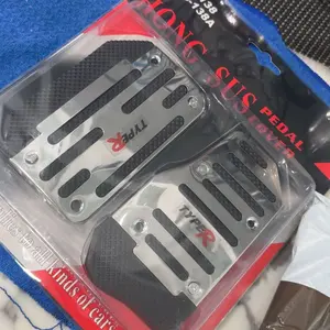 [2pCs Auto Transmission Pedal Kit]2Pcs Aluminum Alloy Automatic Transmission Car Pedal Set (Including Accelerator Pedal & Brake Pedal) - Universal Non-Slip Pedal Cover - Sporty Decorative Accessory