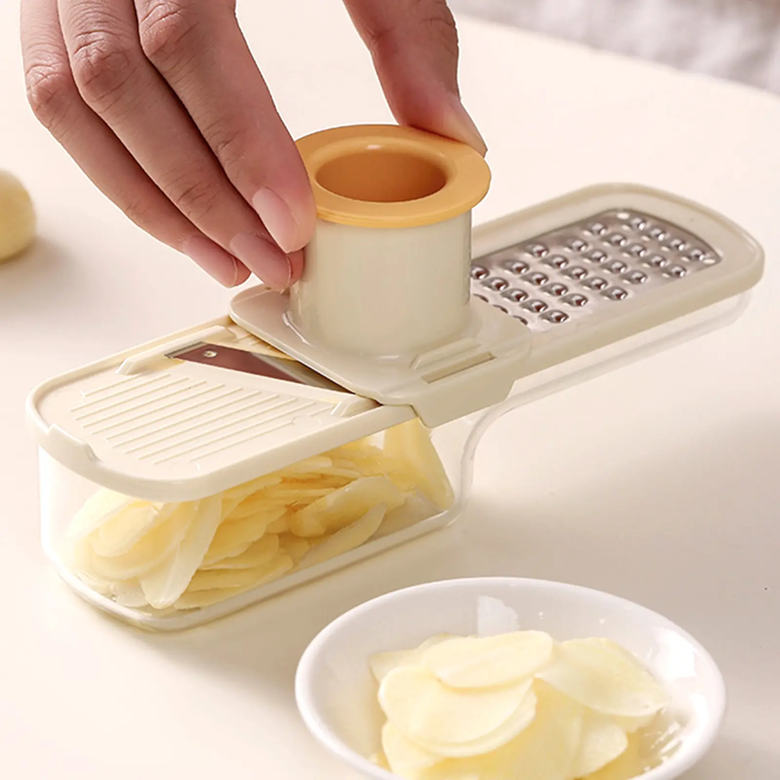 Multifunctional Garlic Grinder Kitchen Utensil - Durable, Portable, Lightweight Compact Design, Professional Mandoline Slicer, Stainless Steel Blades, Detachable Parts, Easy to Use & Clean, for Home/Camping Outdoor Camping Use