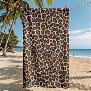A Classic Leopard Print Beach Towel, Soft Absorbent Towel - Oversized, Skin-friendly, Absorbent and Quick-drying, Perfect for Beach, Pool and Summer Trips