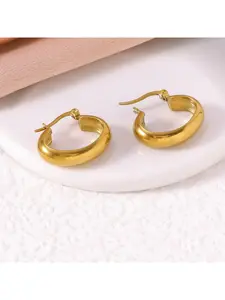 New European and American INS-style irregular smooth C-shaped spherical titanium steel earrings for women, fashionable and versatile stainless steel ear jewelry