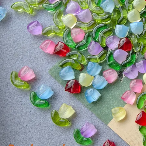 100pcs Spring Summer Glass Flower Beads Jewelry Making Kit, Beads For Jewelry Making, Beaded Set, Tulip Rose Bellflower, DIY Necklace Bracelet Earrings Anklet Phone Chain