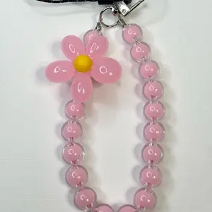 Beaded Flower Phone Lanyard Wrist Strap with Crystal Charm Keychain Accessory for Secure and Stylish Phone Attachment
