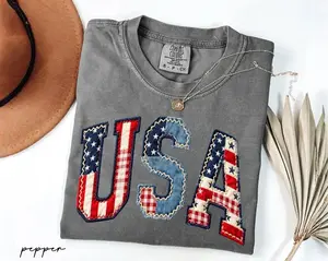 Patriotic USA Patchwork Comfort Colors Shirt, Americana Applique USA Tee, Fourth of July Graphic T-Shirt, Retro July 4th Shirt, Quilted USA Comfort Colors Tee, Patriotic Gift for Women