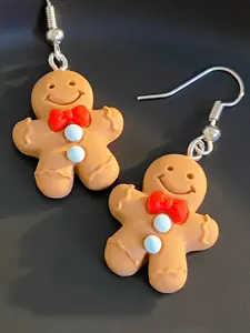 Resin Cartoon Gingerbread Earrings with Bowknot - Chic Fashion Accessory for Man