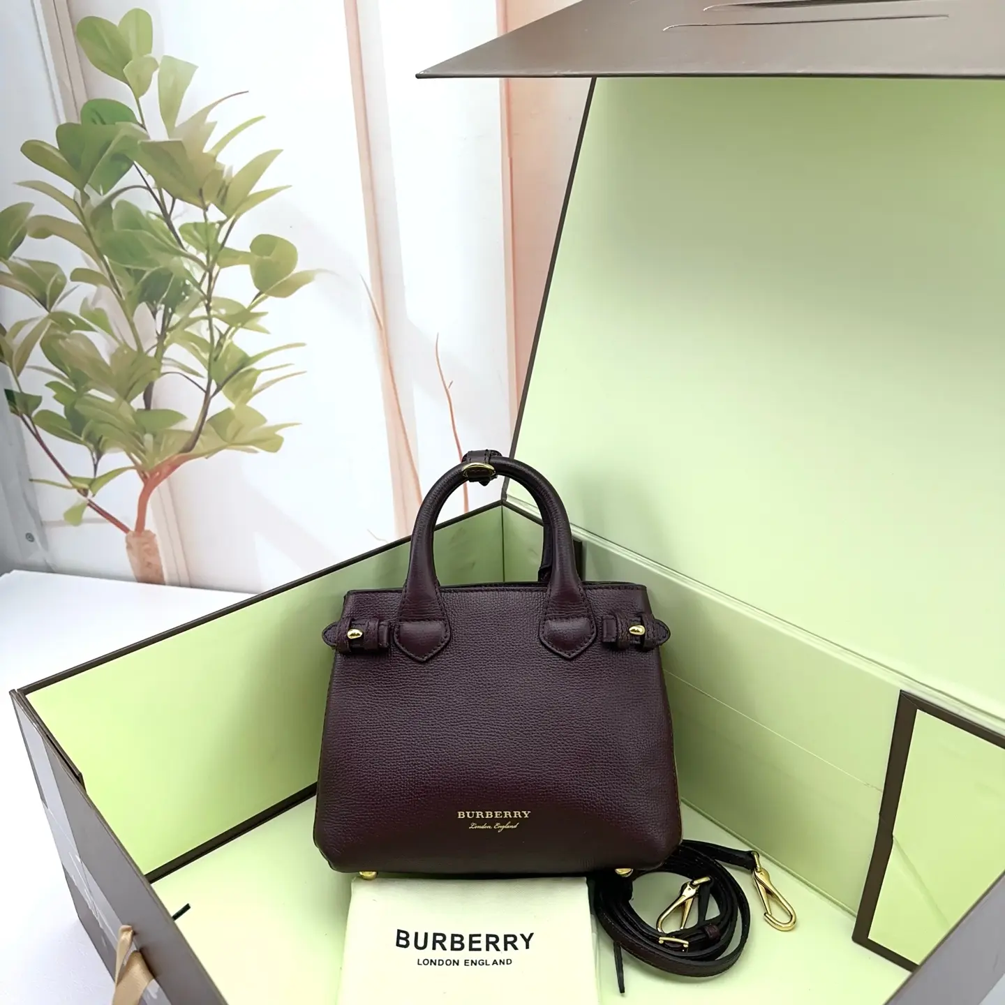 Pre-owned BURBERRY Grain Leather Top Handle Satchel Bag 0809 raye 20304894