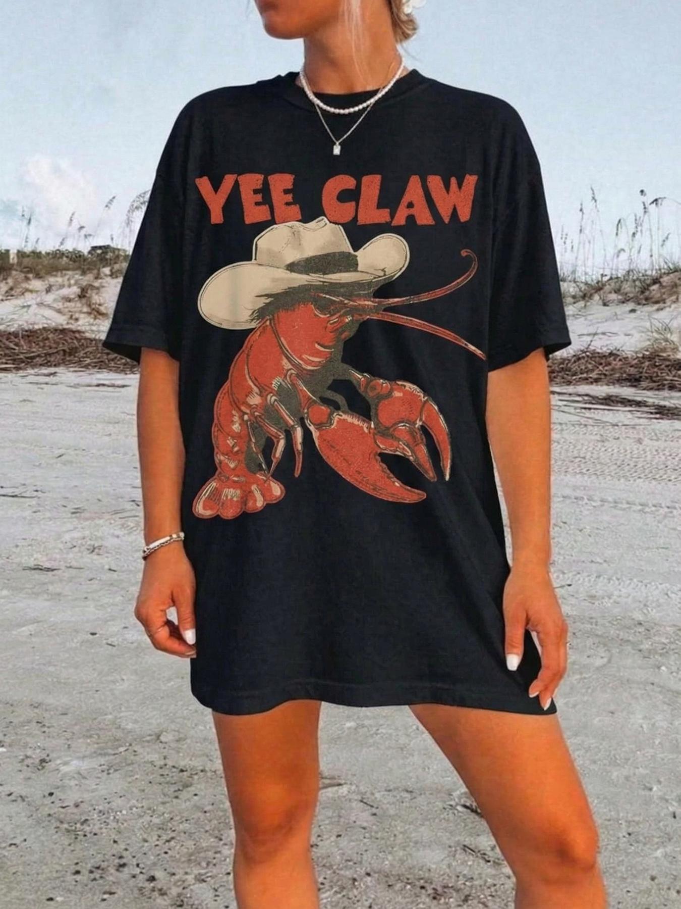 Cowboy Crawfish Vintage Oversized Graphic T-Shirt Beachwear Summer Vacation Western Style Funny Lobster Tee Casual Streetwear Coastal Aesthetic Soft Trendy Outfit Women Holiday Fashion Cute Graphic Tee Comfortable Loose Fit Summer Top Beach Outfit Street
