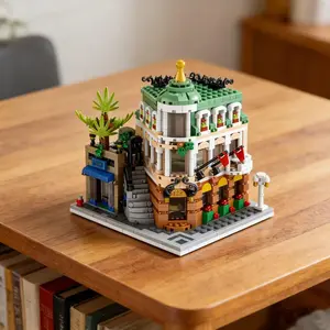 Mini Elegant Corner Hotel 3D Model Building Block Set, City Series Architecture Ornament, Home Decor, Holiday Gift, Construction Blocks