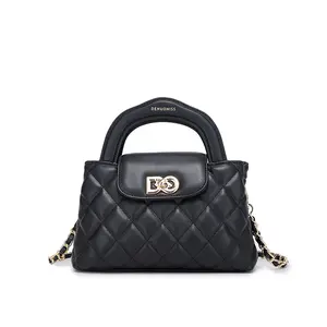 Women’s quilted chain handbag — fashionable, versatile shoulder/crossbody bag; lightweight luxury commuter small square bag with a premium feel