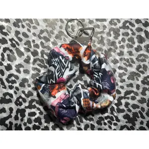 Koe Wetzel Scrunchie keychains🩵