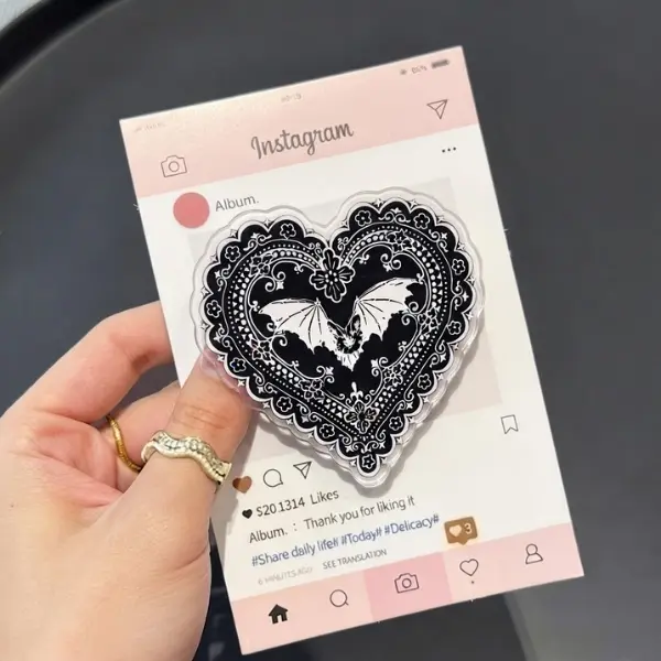 Gothic Bat Heart MagSafe Phone Grip, Spooky Lace Bat Griptok, Dark Aesthetic Heart Phone Stand, Witchy Grunge Accessory, Unique Gift