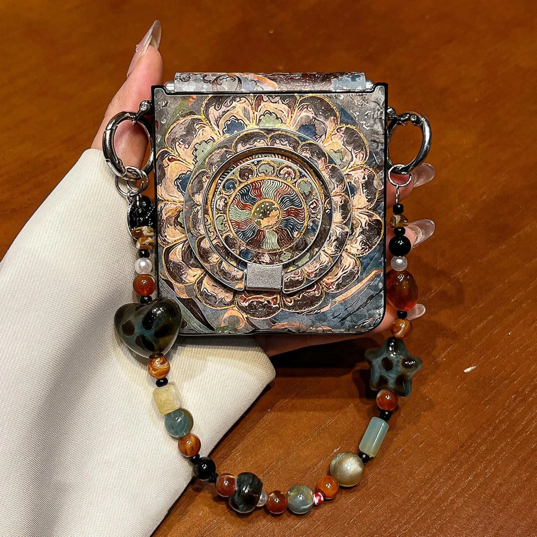 Hard Cellphone Flip Cover with Korean Retro Sunflower Totem, Magnetic Holder & Amber Star Bracelet for Samsung Flip5, Flip6, Flip7, Flip7FE - Phone Accessories, Protection