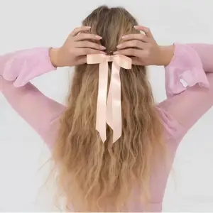 1pcs bow tie magnetic suction clip bow magnetic hair clip novel and interesting portable personalized intelligent butterfly magnetic hair clip Magnetic Clips