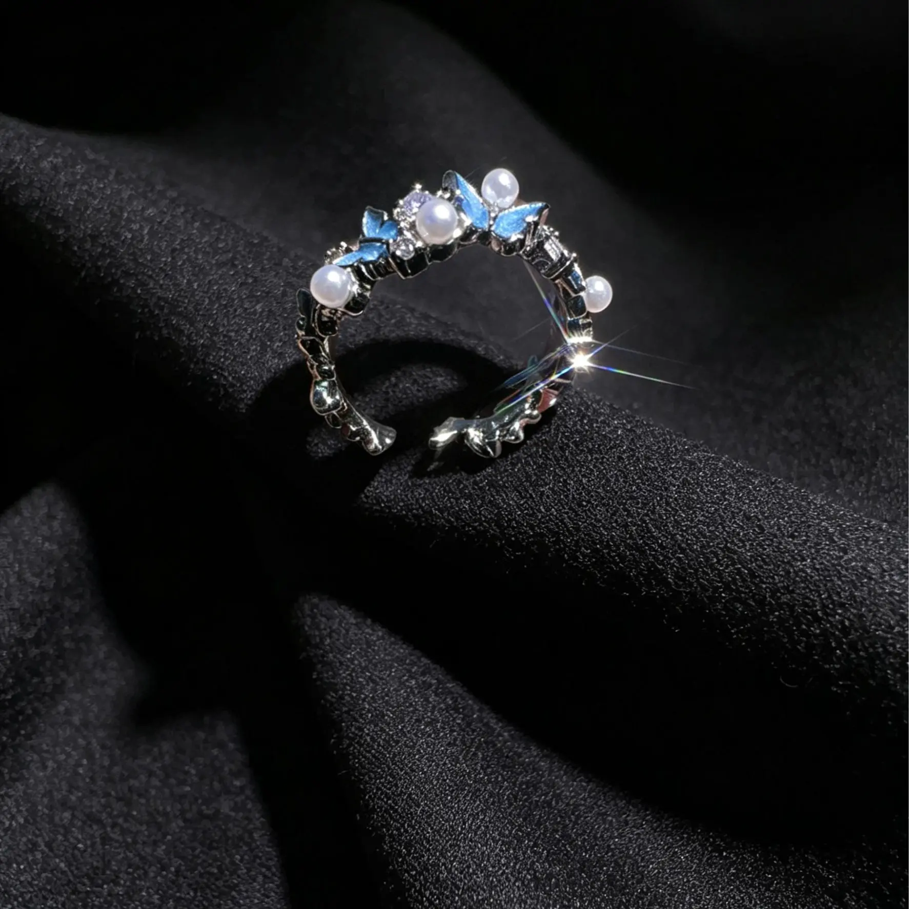Elegant Butterfly Ring with Faux Pearl and Crystal Gems, Adjustable Alloy Plated Open Band, Fairy Theme Jewelry for Women, Butterflies, Party Wear