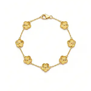 14K Gold Plated Dainty Flower Bracelet for Women, Delicate 5 Floral Charm Link Bracelet, Minimalist Adjustable Chain Boho Jewelry Gift for Teen Girls