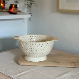 Ceramic Berry Colander Handcrafted Pottery Fruit Bowl Ceramic Berry Bowls Speckled