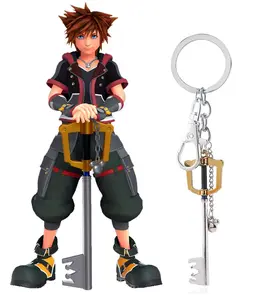 Game Kingdom Hearts Key Keychains Sora Crown Roxas Keyblade Paopu Fruit Weapon Pendants Keyring For Men Car Jewelry Gift