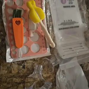 MomMed 10PCS Flange Sizing Kit 5 in 1 for 24mm Flange Universal Compatibility with Nipple Measurement Ruler & Storage Bags