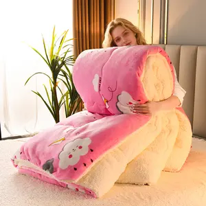 High-Quality Snowflake Velvet Soft Fleece Blanket with Simple Floral Elements, Soft Luxury Bedding, Multi-Functional Home Decor, All Seasons Use