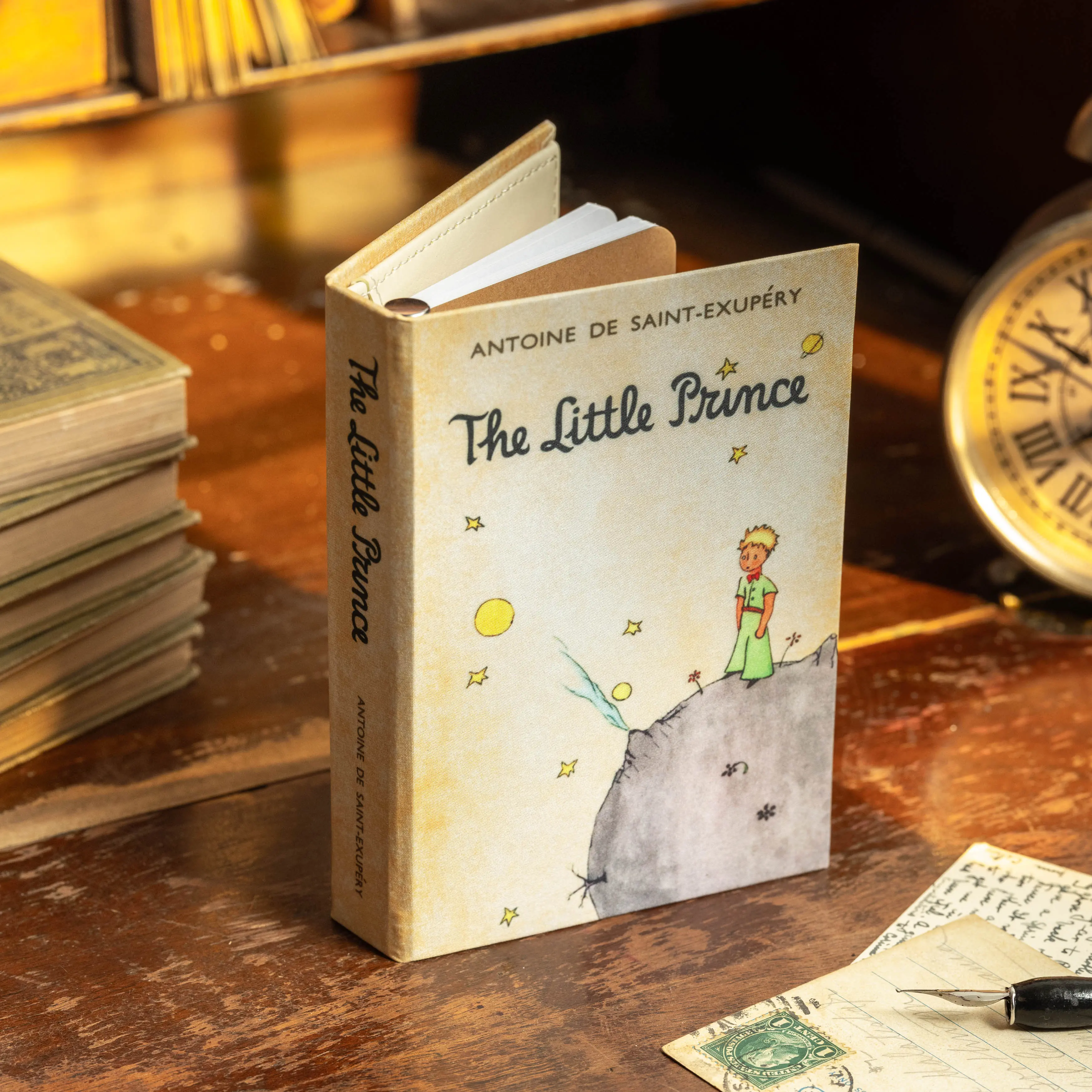 Antoine de Saint-Exupéry The Little Prince Passport Book Wallet - Traveling & Writing Essential with Passport, Notebook, Pen, Cards & Cash