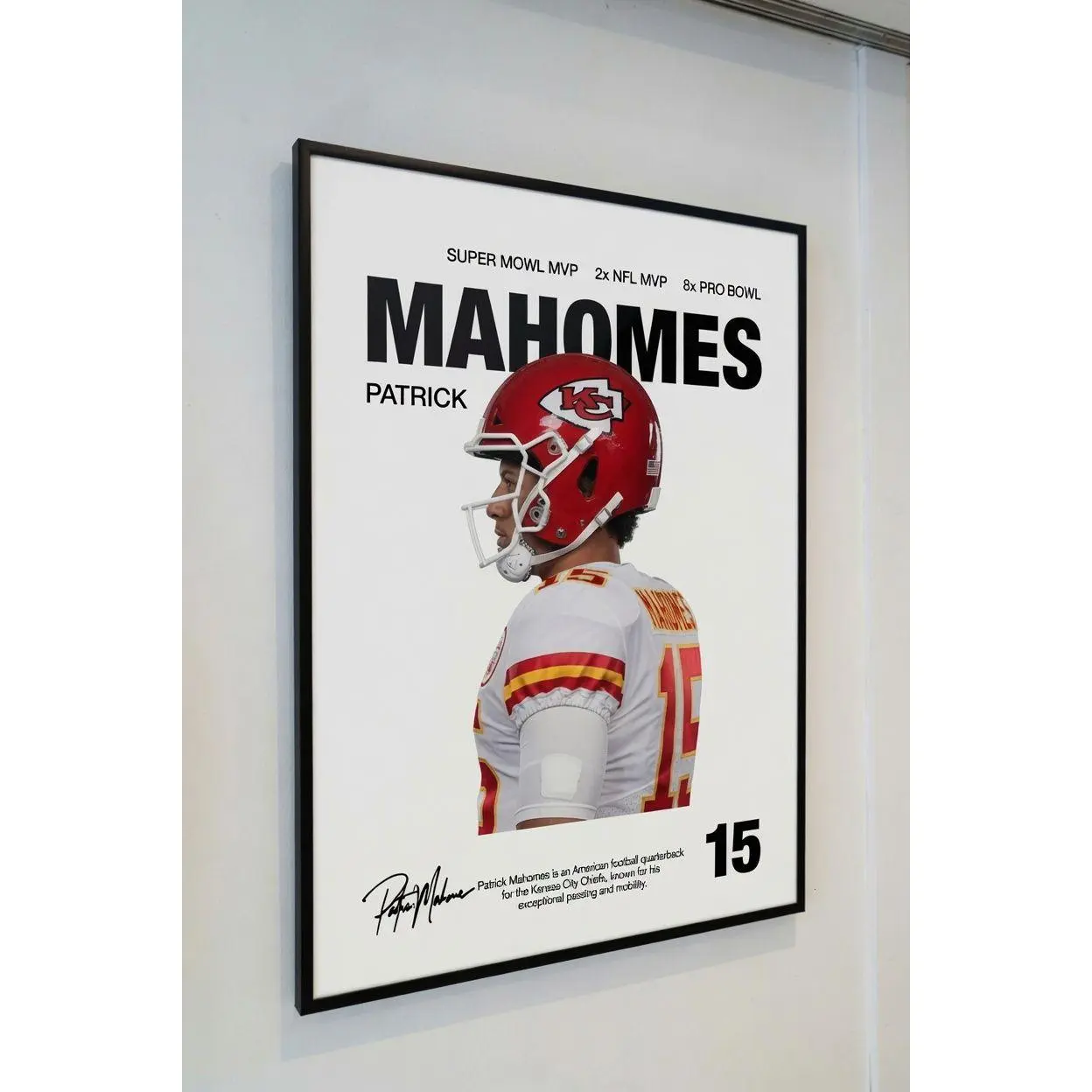 Mahomes 15 Nfl Player Portrait Print, Dynamic Design, Ideal Gift for Fans, Versatile Decor, Suitable for Any Space, Modern Sport Decoration (frames are not included)
