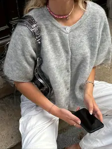 Women's Fashionable Round Neck Knit Sweater, Casual Short Sleeve Top for Spring Summer Fall, Versatile Daily Wear