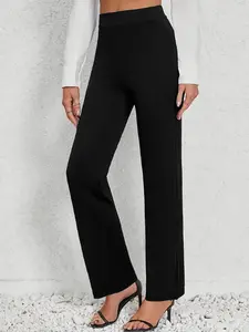 Fall/Winter fashion casual women's trousers, classic black, straight silhouette, ideal for daily wear and classic style