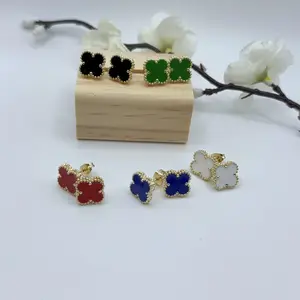 Flower earrings 7mm