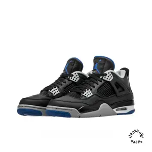 Black Leather with Royal Blue Accents Mid-Top Retro Basketball Shoes