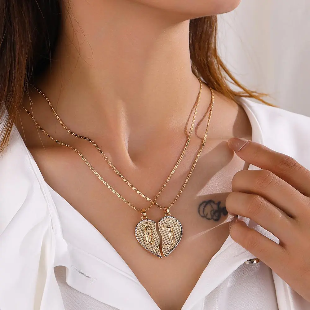 Two Halves Splicing Love Heart Necklace Couple Matching Pendant Stacked Collarbone Chain Romantic Soulmate Jewelry Anniversary Anniversary Birthday Gift Idea