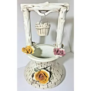 VTG ANTIQUE CAPODIMONTE PORCELAIN 15”x 10” WISHING WELL W/ ROSES FROM ITALY