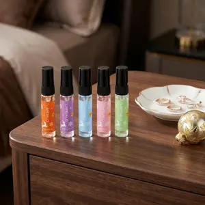 L'APÉIALO Protagonist Perfume Christmas Mini Set 5 Pack 5ml Travel Size Unisex Fragrance Holiday Gift for Women & Men Compact Portable Festive Appeal