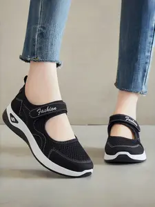 Women's Lightweight Breathable Mesh Sports Sandals, Comfortable Soft Sole Mom Shoes, Plus Size Fashion Hollow Out Slippers, Fashionable Sandals