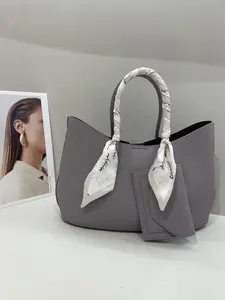 H53-New women's large capacity handbag fashion shoulder bag leisure commuting tote bag